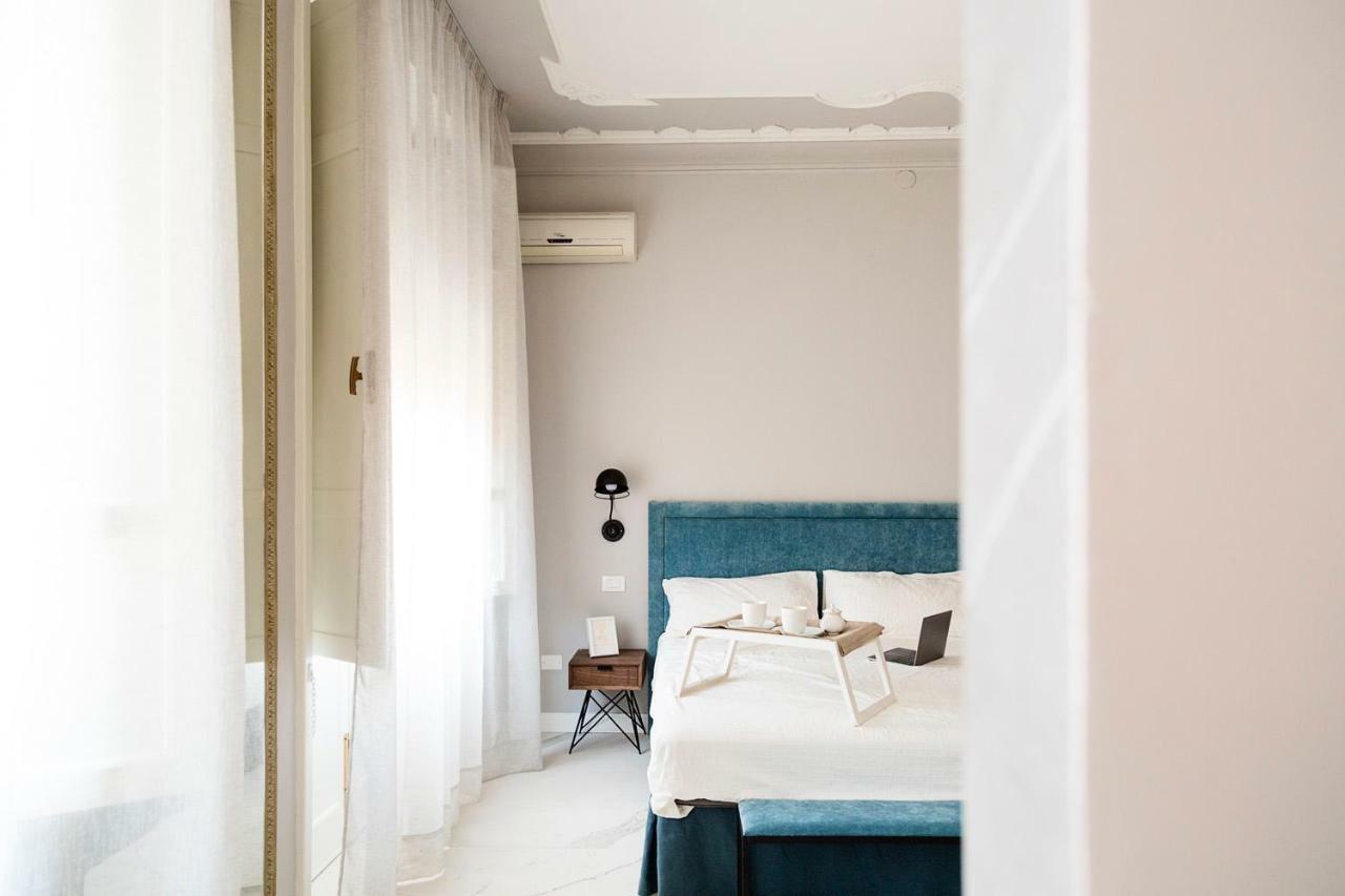 Le Bain Suite - Accanto Al Mare Vicinissima A Ortigia E Al Teatro 시라쿠사 외부 사진